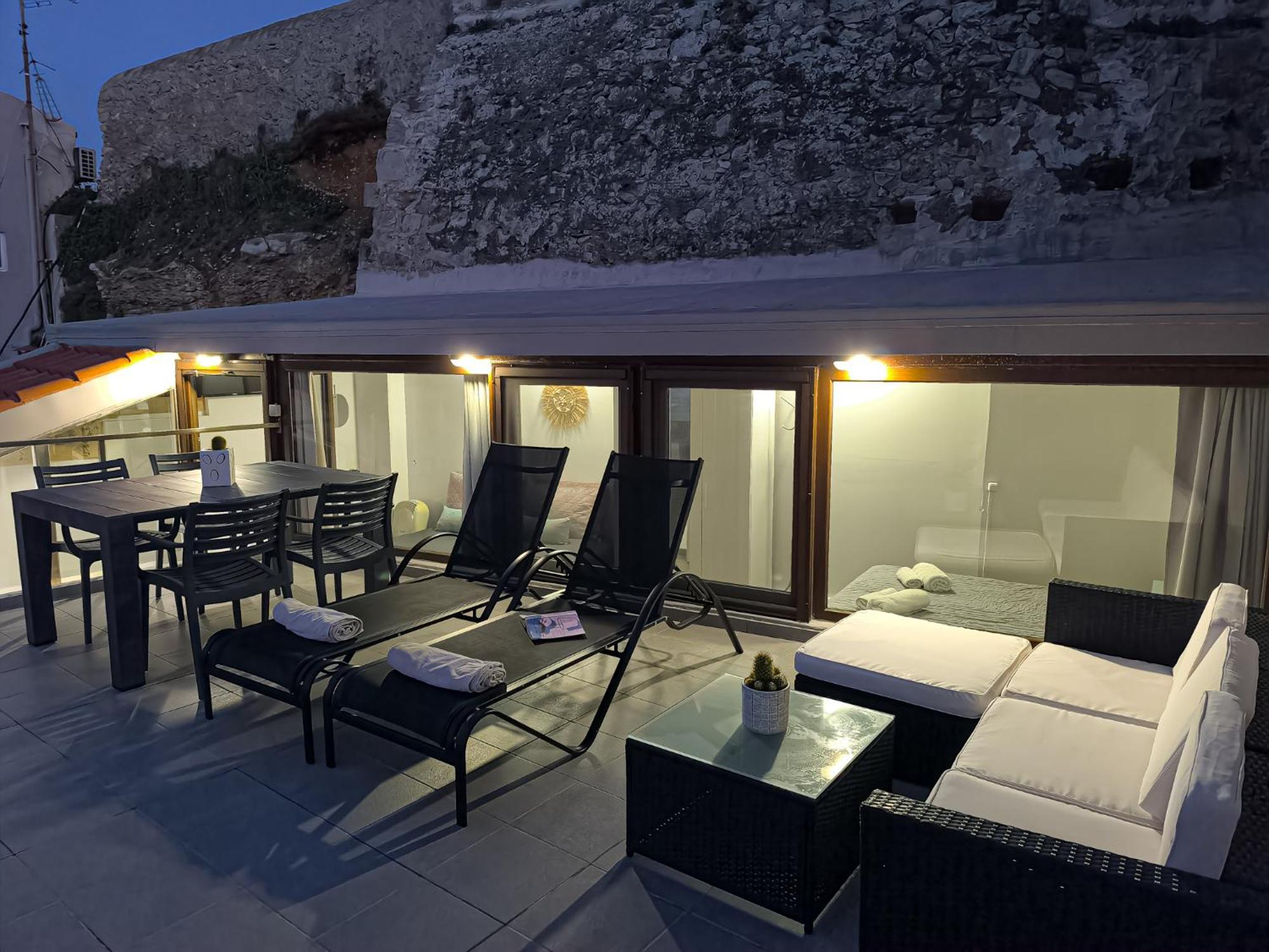Charming Old Tannery House With Spacious Veranda And Stunning Sea View! Chania  Luaran gambar